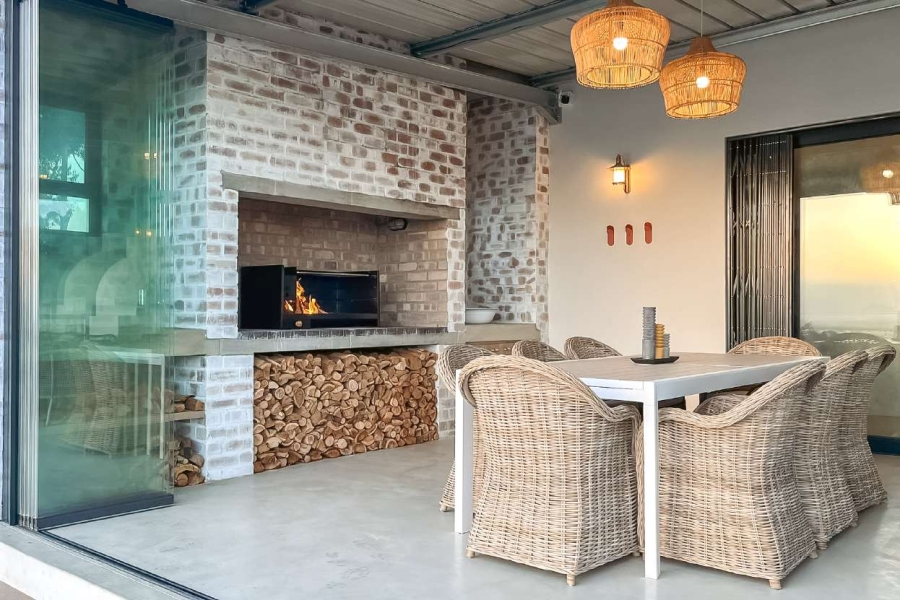 4 Bedroom Property for Sale in Koringberg Western Cape